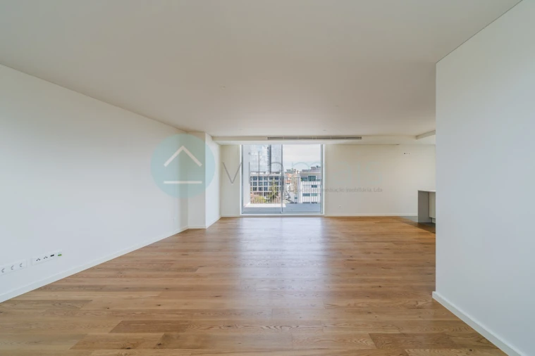 Apartamento T3 para Venda em Campanhã Foto 16