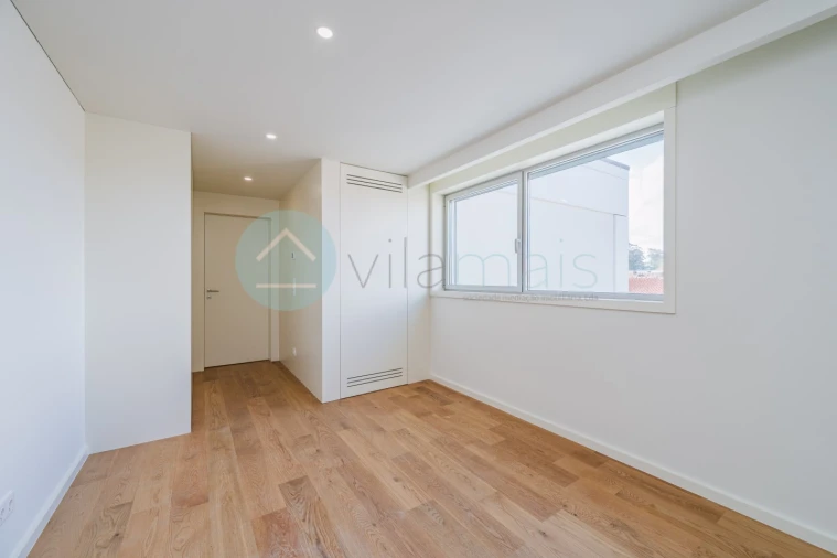 Apartamento T3 para Venda em Campanhã Foto 26