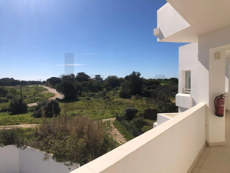 Apartamento T1 para Venda em Alvor Foto 1