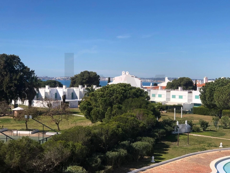 Apartamento T1 para Venda em Alvor Foto 13