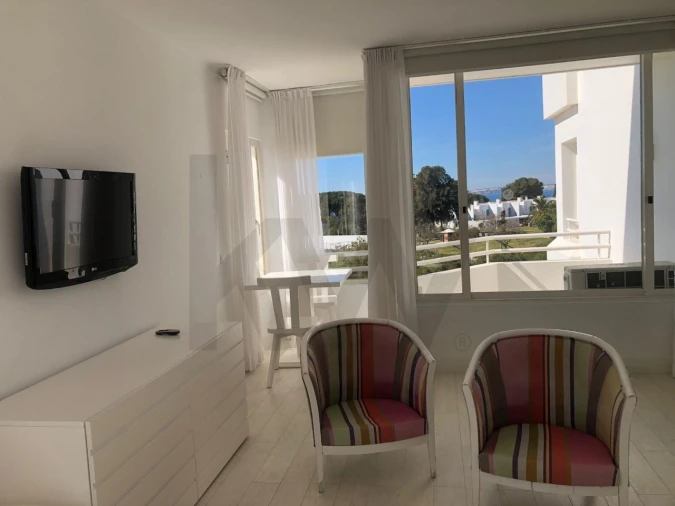 Apartamento T1 para Venda em Alvor Foto 3
