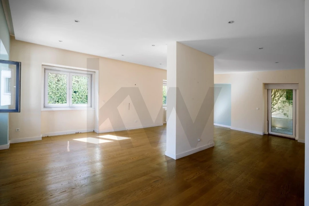 Apartamento T2 para Venda em Cascais e Estoril Foto 2