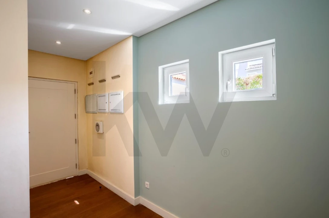 Apartamento T2 para Venda em Cascais e Estoril Foto 4