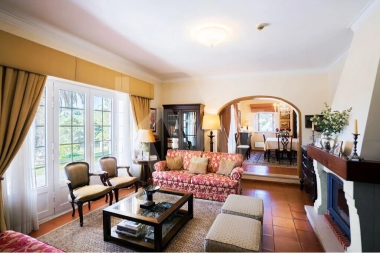 Moradia T5 para Venda em Vila Franca de Xira Foto 8