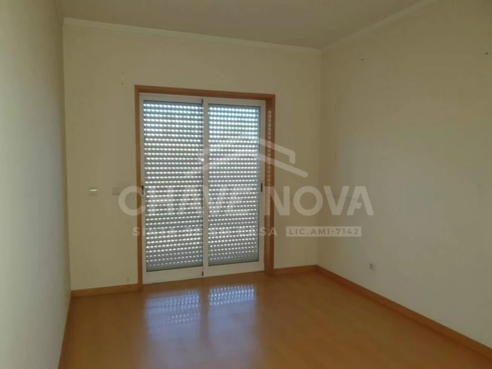 Apartamento T1 para Venda em Ermesinde Foto 3