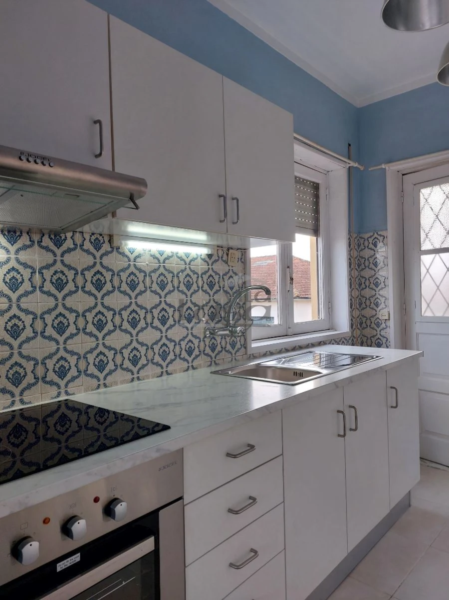 Moradia T6 para Venda em Rio Tinto Foto 14