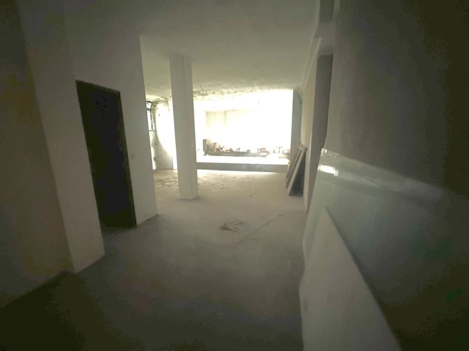 Escritório para Venda em Arcozelo Foto 1