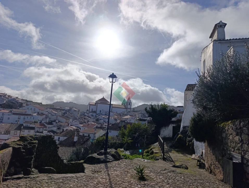 Moradia T1 para Venda em Santa Maria da Devesa Foto 29