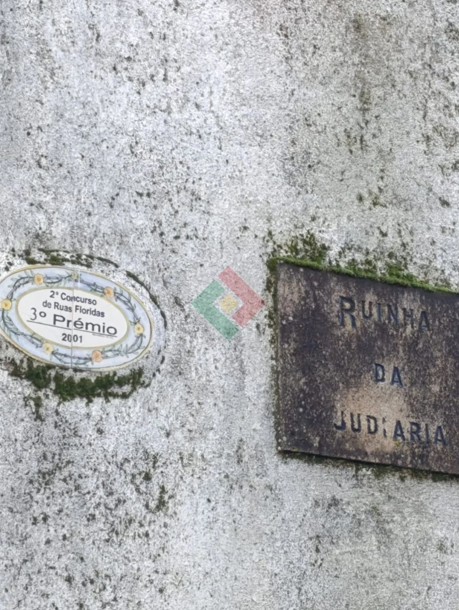 Moradia T1 para Venda em Santa Maria da Devesa Foto 7