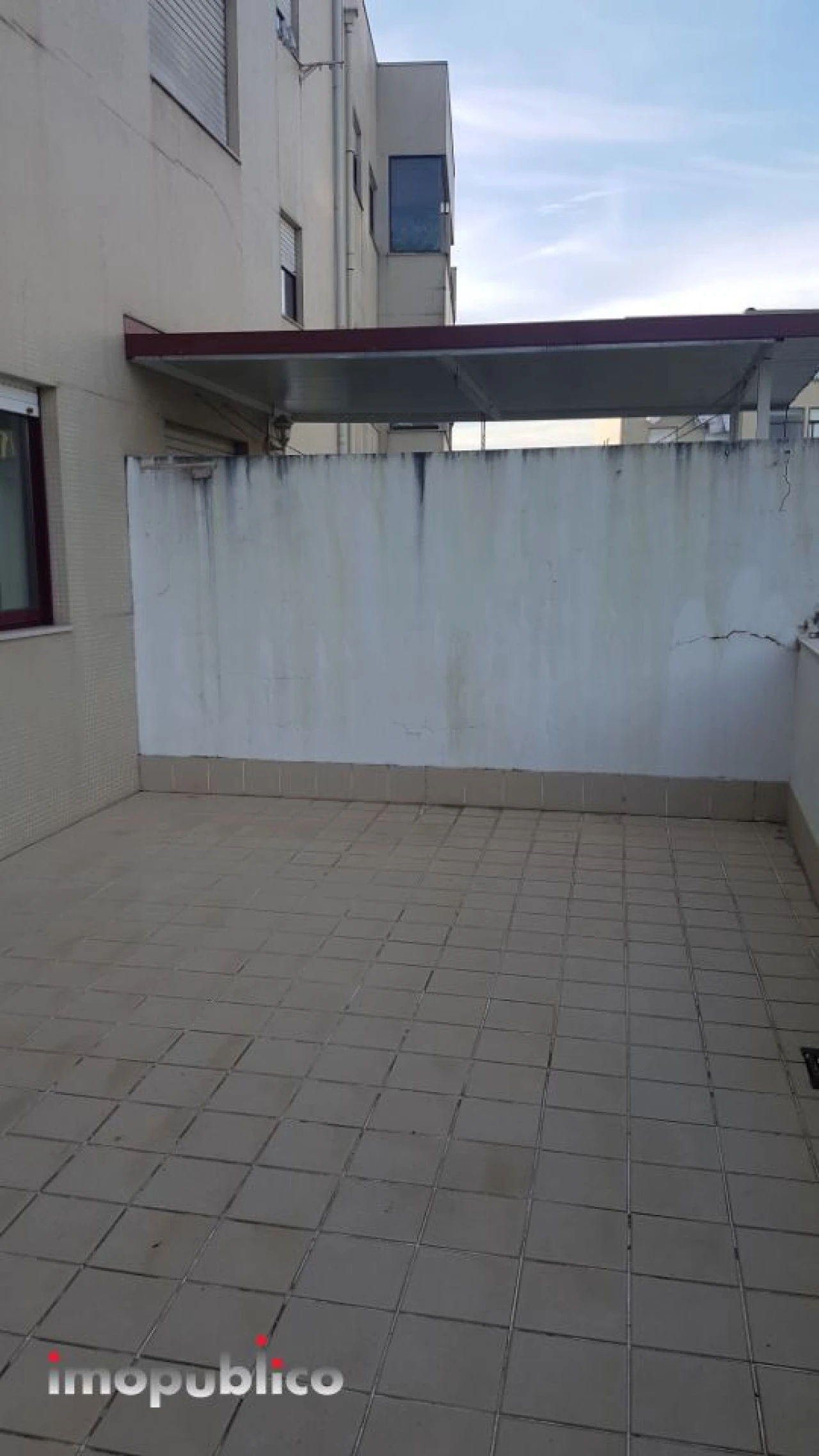 Apartamento T1 para Arrendamento em Vila Verde e Barbudo Foto 5