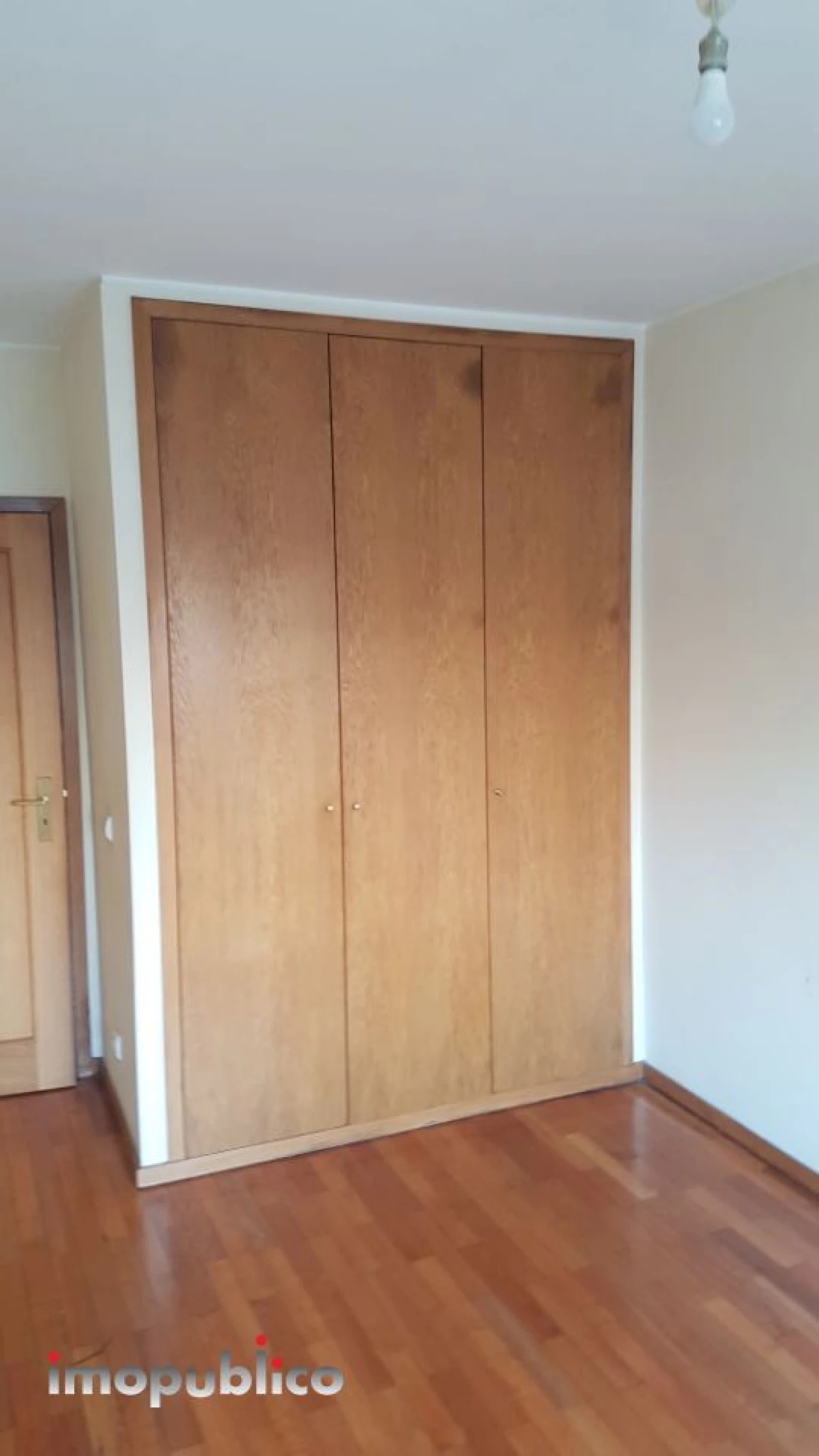 Apartamento T1 para Arrendamento em Vila Verde e Barbudo Foto 6