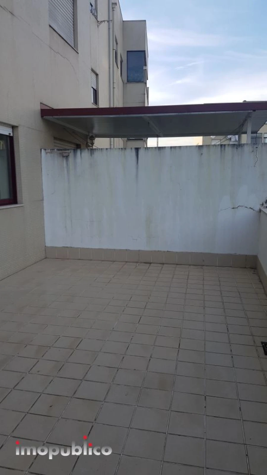 Apartamento T1 para Arrendamento em Vila Verde e Barbudo Foto 5