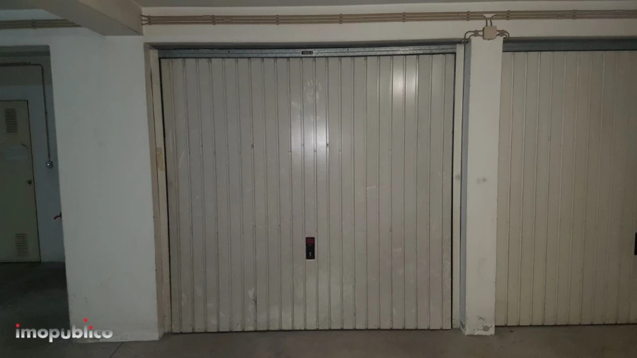 Apartamento T1 para Arrendamento em Vila Verde e Barbudo Foto 9