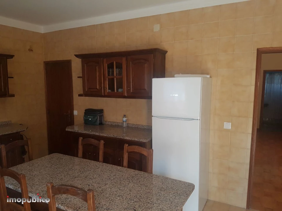 Moradia T3 para Arrendamento em Vade Foto 12