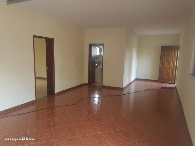 Moradia T3 para Arrendamento em Vade Foto 3