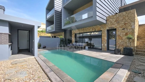 Moradia T4 para Venda em Ericeira