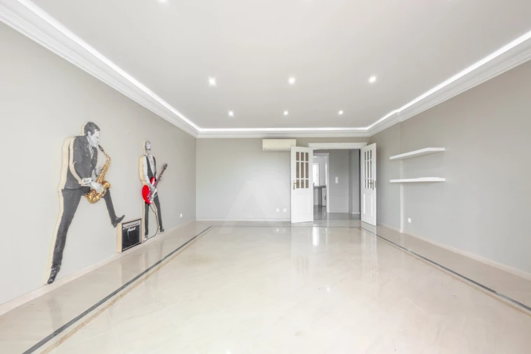 Apartamento T3 para Arrendamento em Cascais e Estoril