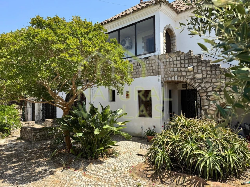 Moradia T4 para Venda em Faro (Sé e São Pedro) Foto 2