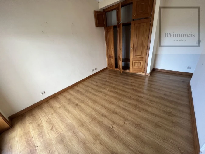 Apartamento T3 para Venda em Santa Maria Maior e Monserrate e Meadela Foto 18