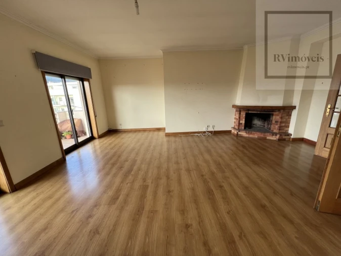 Apartamento T3 para Venda em Santa Maria Maior e Monserrate e Meadela Foto 8