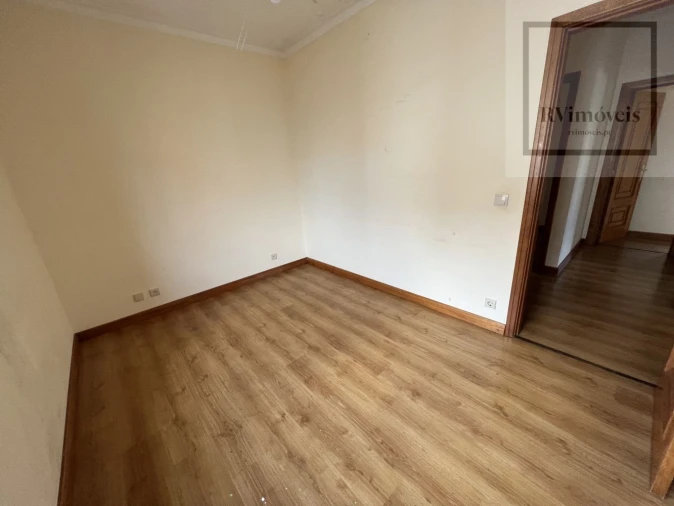 Apartamento T3 para Venda em Santa Maria Maior e Monserrate e Meadela Foto 14