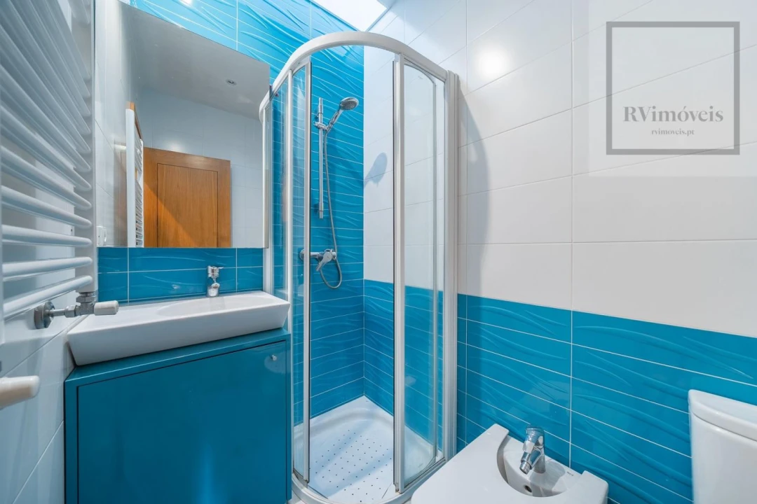 Moradia T5 para Venda em Cidade da Maia Foto 30