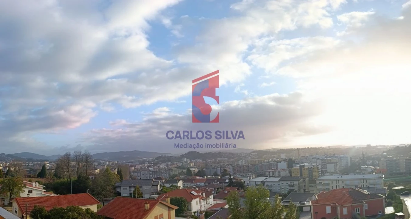 Apartamento T2 para Venda em Vila Nova de Famalicão e Calendário Foto 1