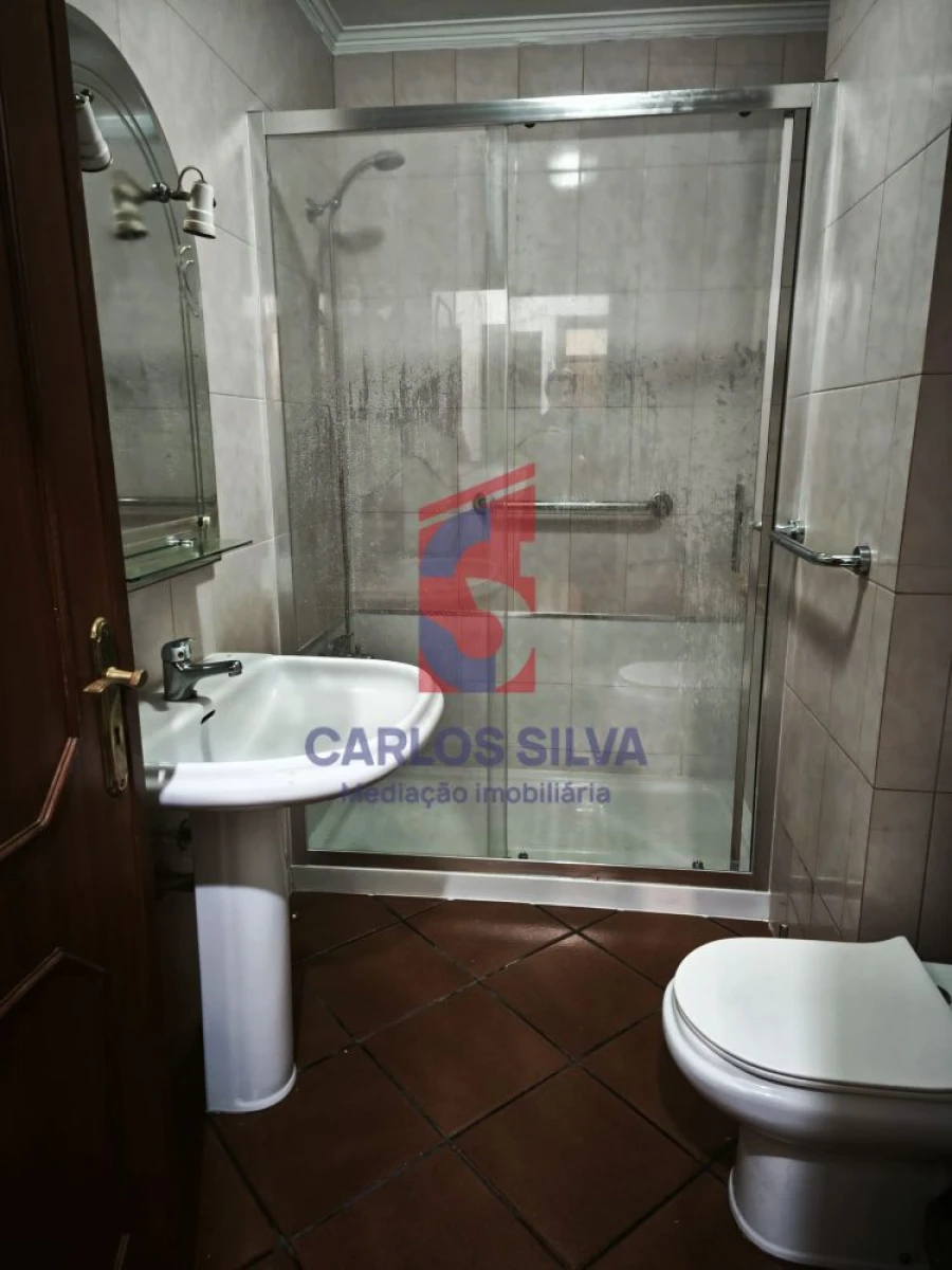 Apartamento T2 para Venda em Vila Nova de Famalicão e Calendário Foto 7