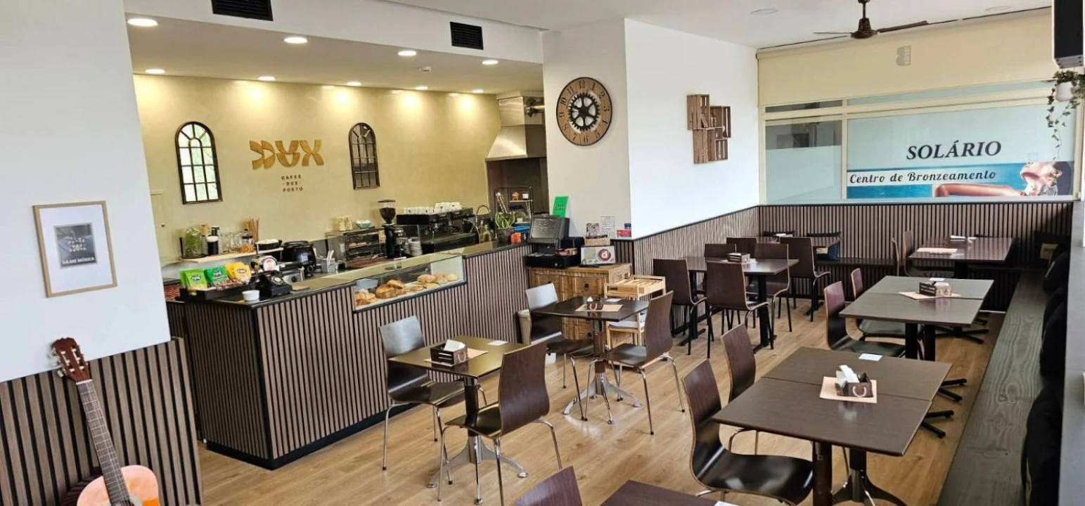 Loja para Venda em Castêlo da Maia Foto 2