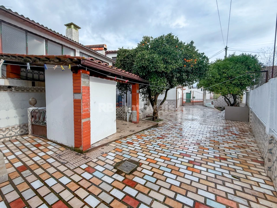 Moradia T5 para Venda em Tramagal Foto 14