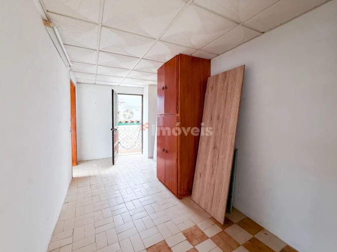 Moradia T5 para Venda em Tramagal Foto 16