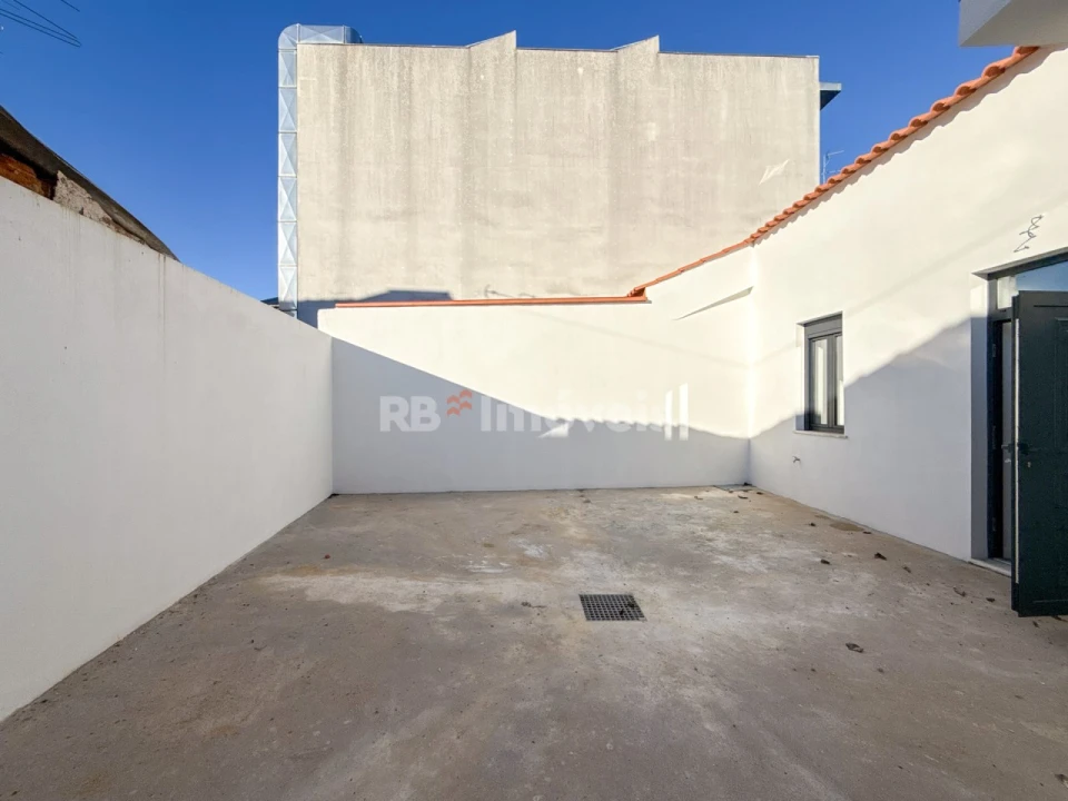 Moradia T4 para Venda em Nossa Sra de Fatima Foto 34