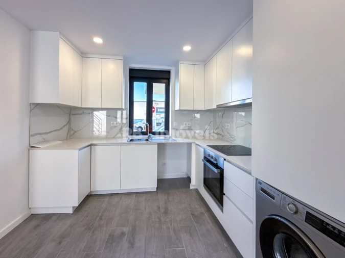 Moradia T4 para Venda em Nossa Sra de Fatima Foto 6