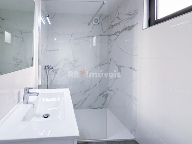 Moradia T4 para Venda em Nossa Sra de Fatima Foto 21