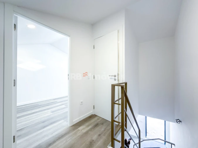 Moradia T4 para Venda em Nossa Sra de Fatima Foto 26