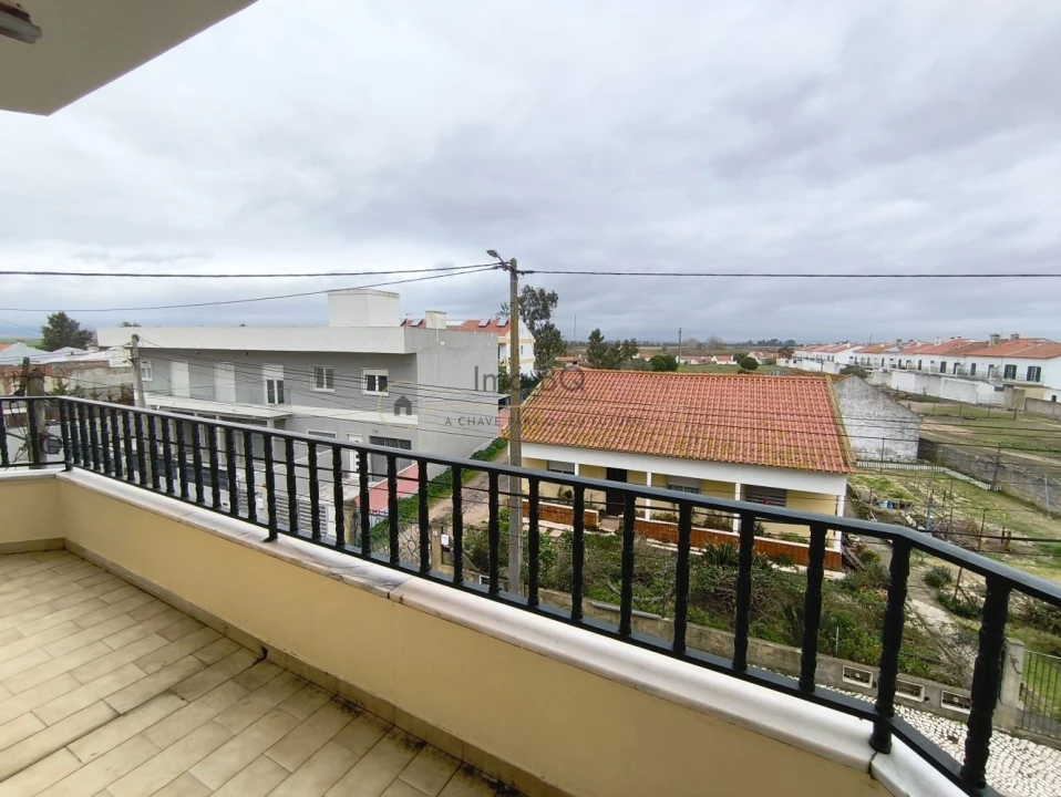 Apartamento T3 para Venda em Samora Correia Foto 6