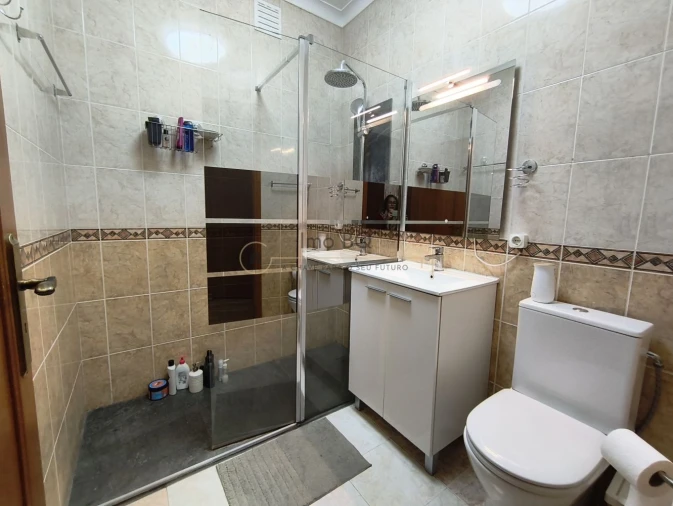 Apartamento T3 para Venda em Samora Correia Foto 36