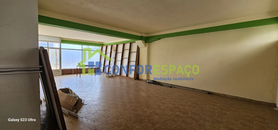 Loja para Arrendamento em Castelo Branco Foto 2