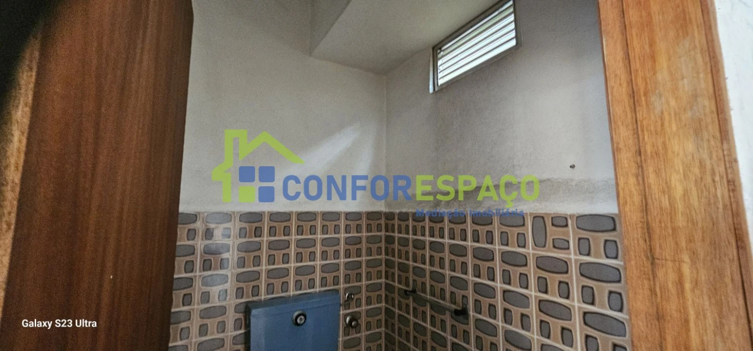 Loja para Arrendamento em Castelo Branco Foto 8