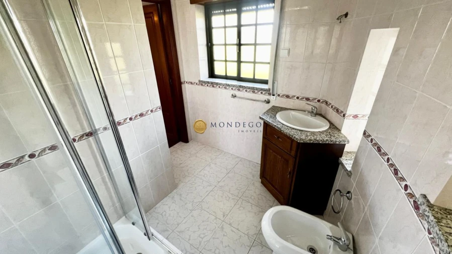 Moradia T4 para Venda em Semide e Rio Vide Foto 10