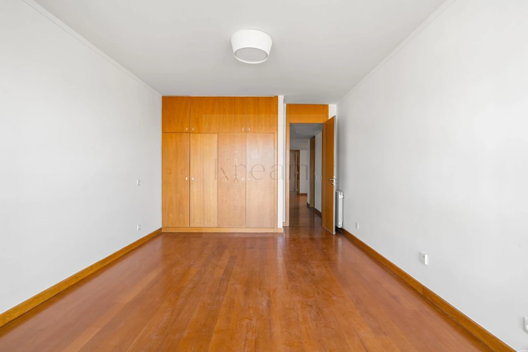 Apartamento T4 para Venda em Belém Foto 12