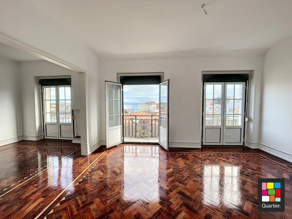 Escritório para Arrendamento em Campo de Ourique Foto 2