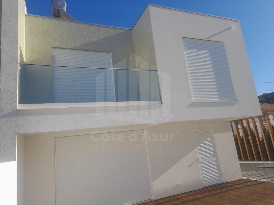 Moradia T3 para Venda em Sesimbra (Castelo) Foto 2