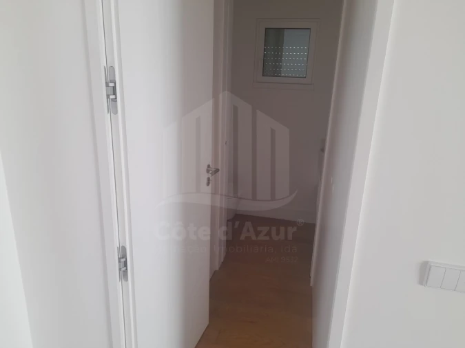 Moradia T3 para Venda em Sesimbra (Castelo) Foto 6