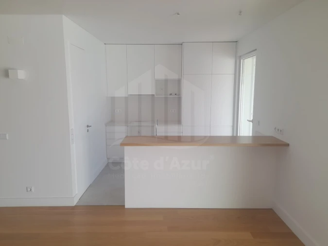 Moradia T3 para Venda em Sesimbra (Castelo) Foto 7