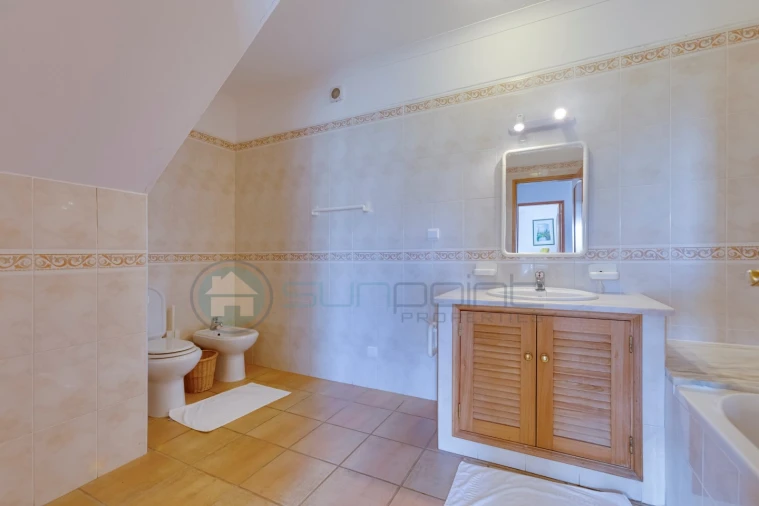 Moradia T2 para Venda em Budens Foto 24