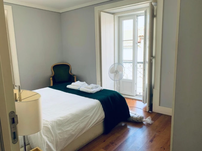 Apartamento T2 para Venda em Arroios Foto 9