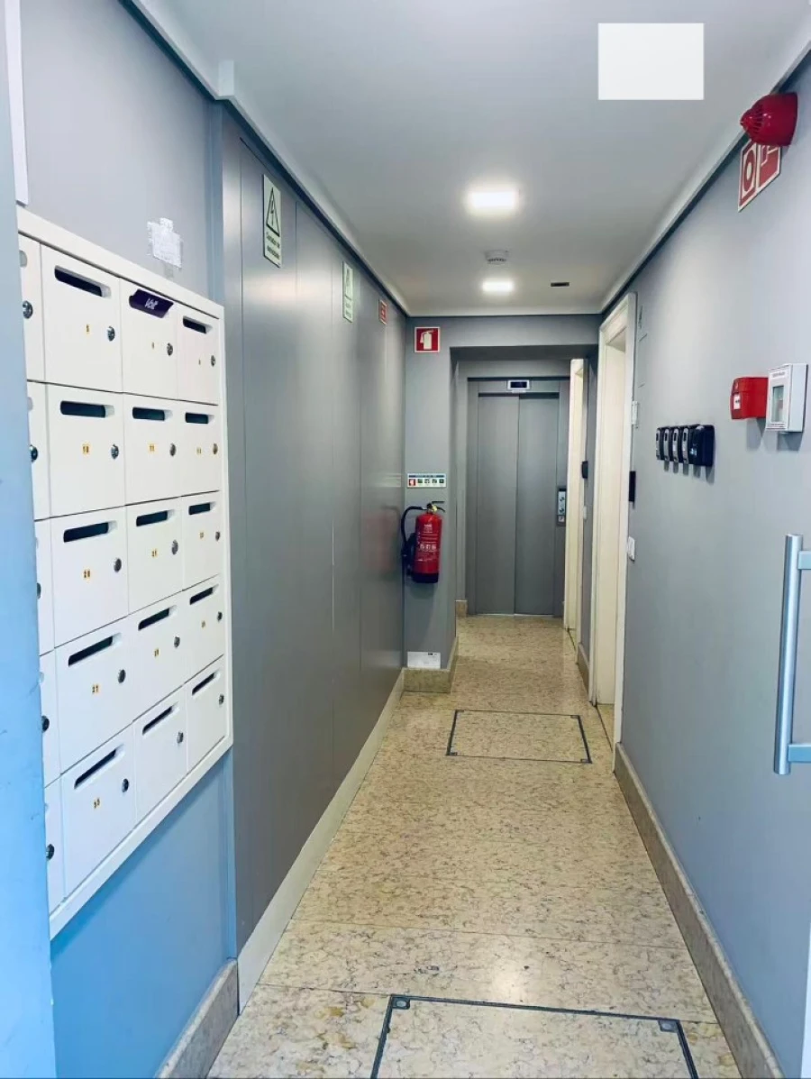 Apartamento T2 para Venda em Arroios Foto 16