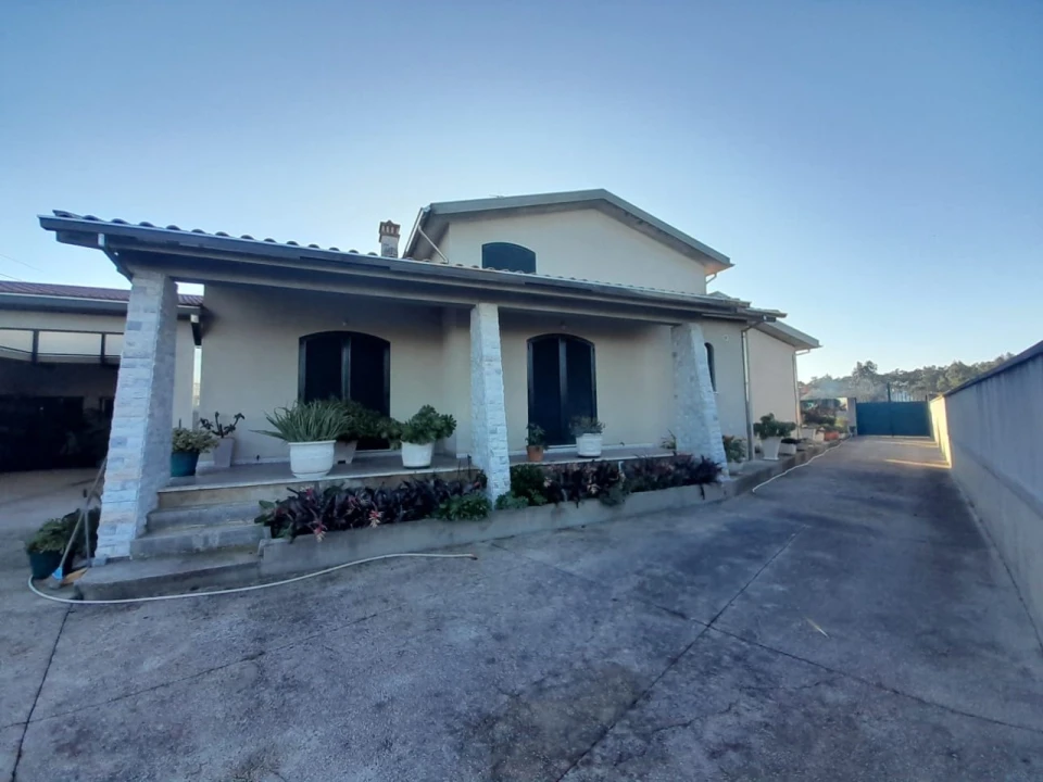 Moradia T4 para Venda em Fonte de Angeão e Covão do Lobo Foto 7