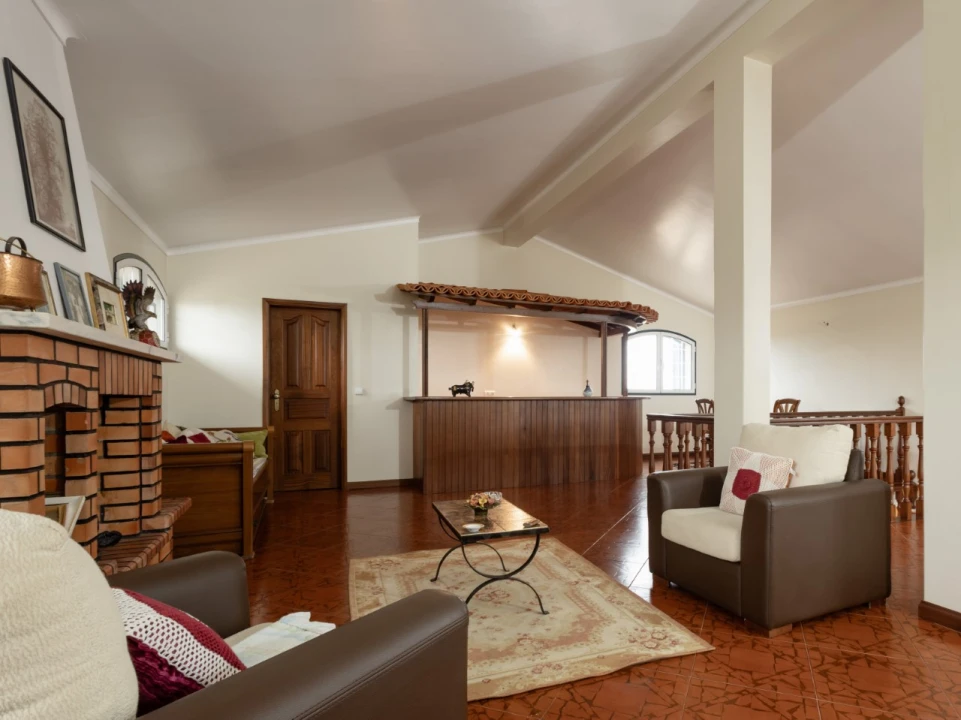 Moradia T4 para Venda em Fonte de Angeão e Covão do Lobo Foto 10